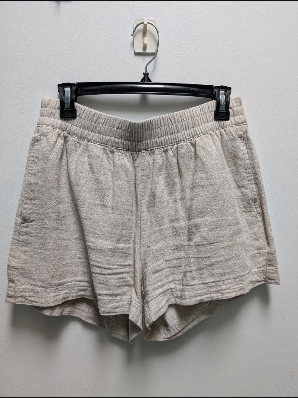 Old Navy Neutral  Pull-On Linen Blend Shorts
